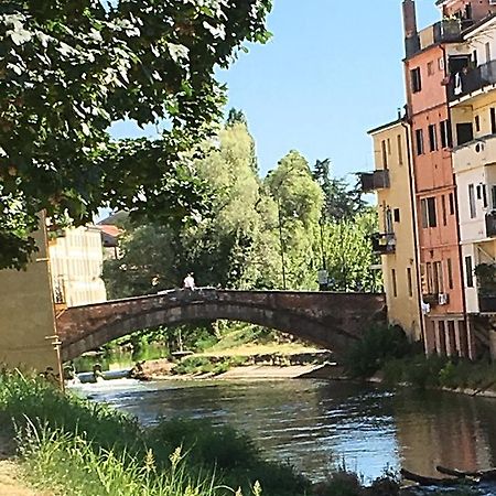 mansardina artista Lägenhet Padua Exteriör bild