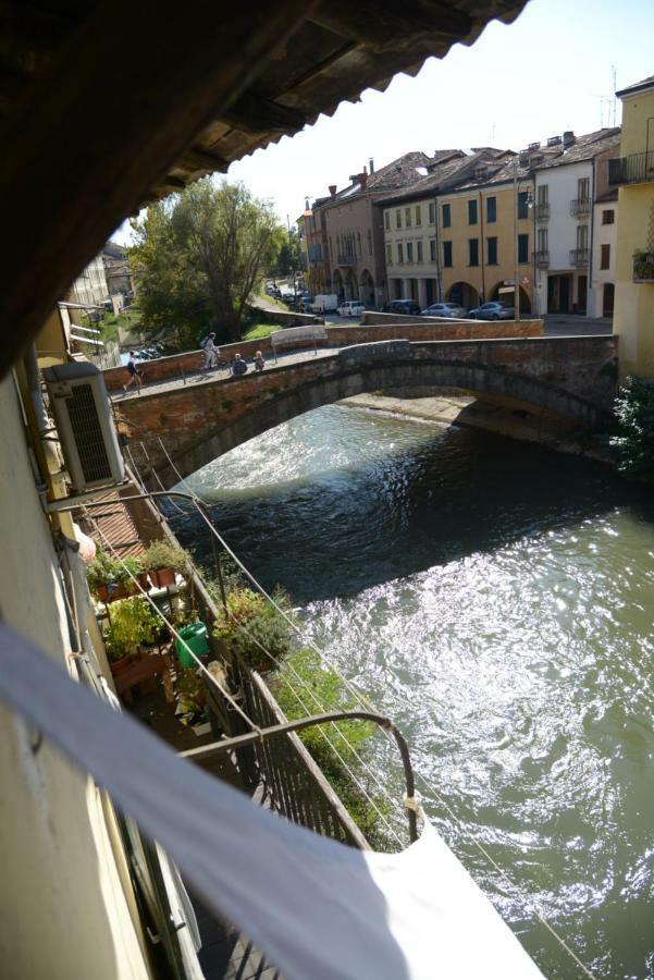 mansardina artista Lägenhet Padua Exteriör bild